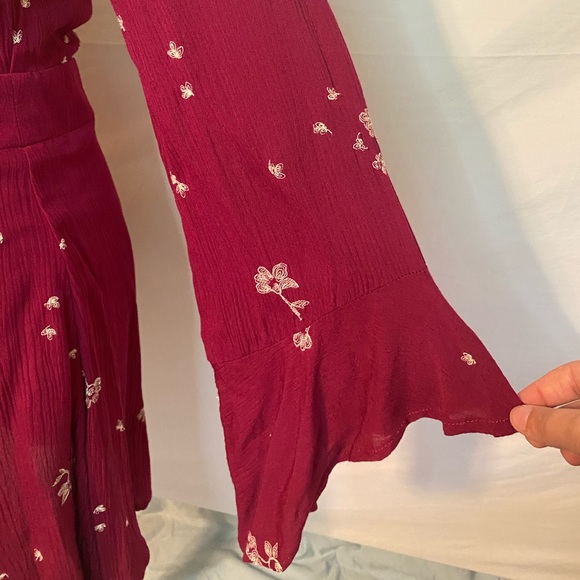 🍍🍍New! Avon Mark Dress with Bell Sleeves - Picture 2 of 2